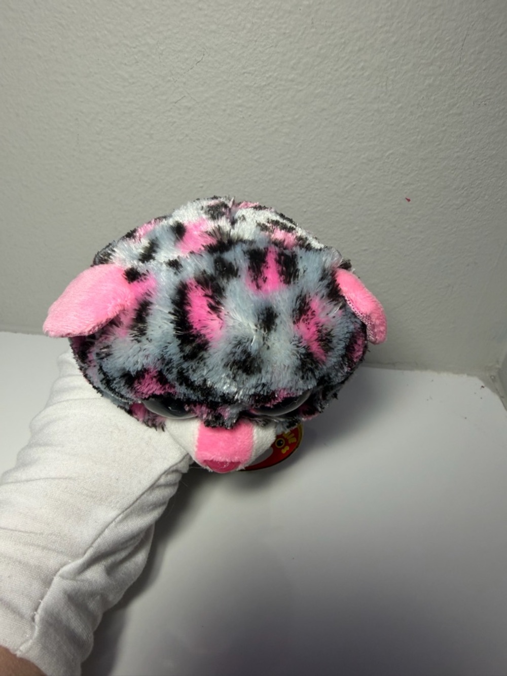 Ty Tasha Pink & Gray Leopard Print Sparkle-Eye Plush Cat - Picture 5 of 7